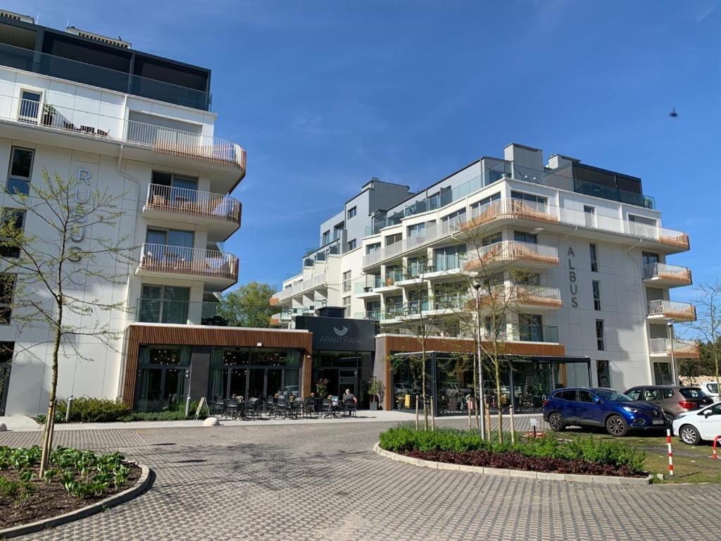 Apart Park - Albus 211 Z Parkingiem W Cenie Świnoujście Exterior foto